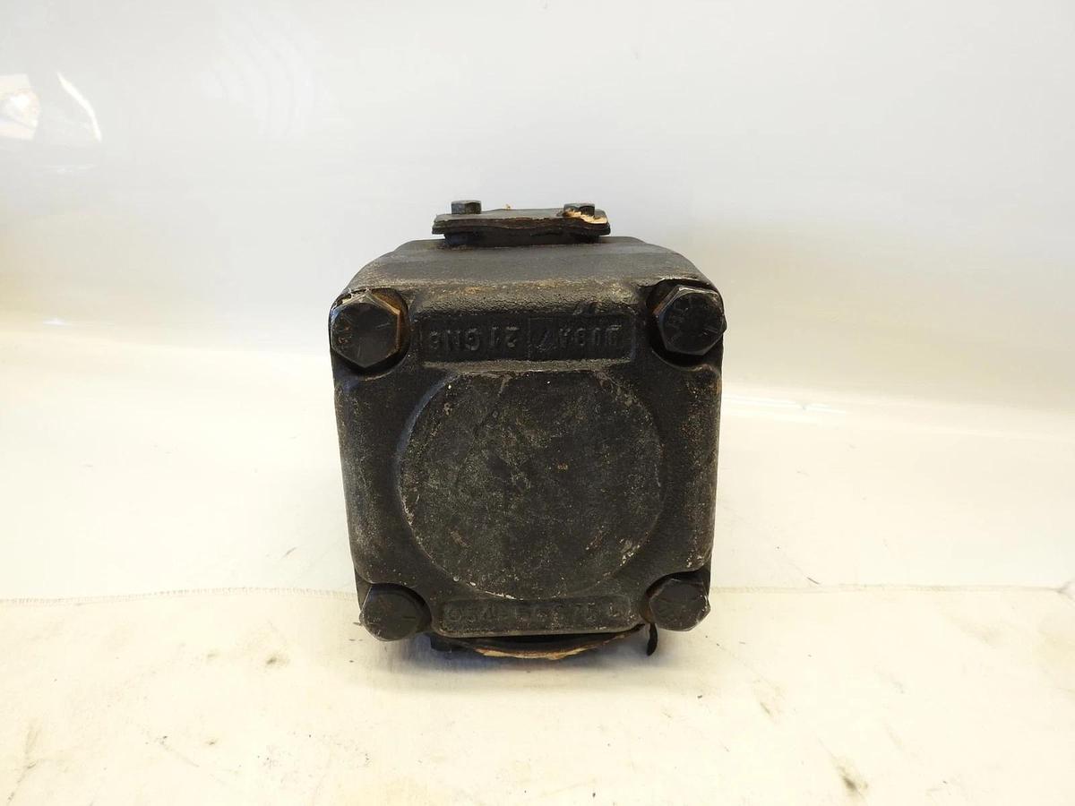 New Oem Parker Denison T6D-B50-1R00-B1 Hydraulic Vane Pump T6D B50 1R00 B1