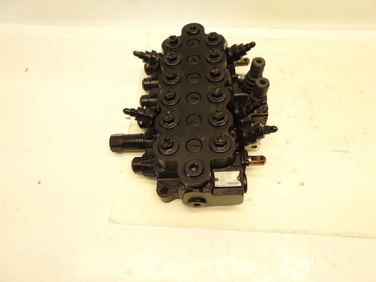 Oem John Deere LVA22088  Backhoe Hydraulic Valve