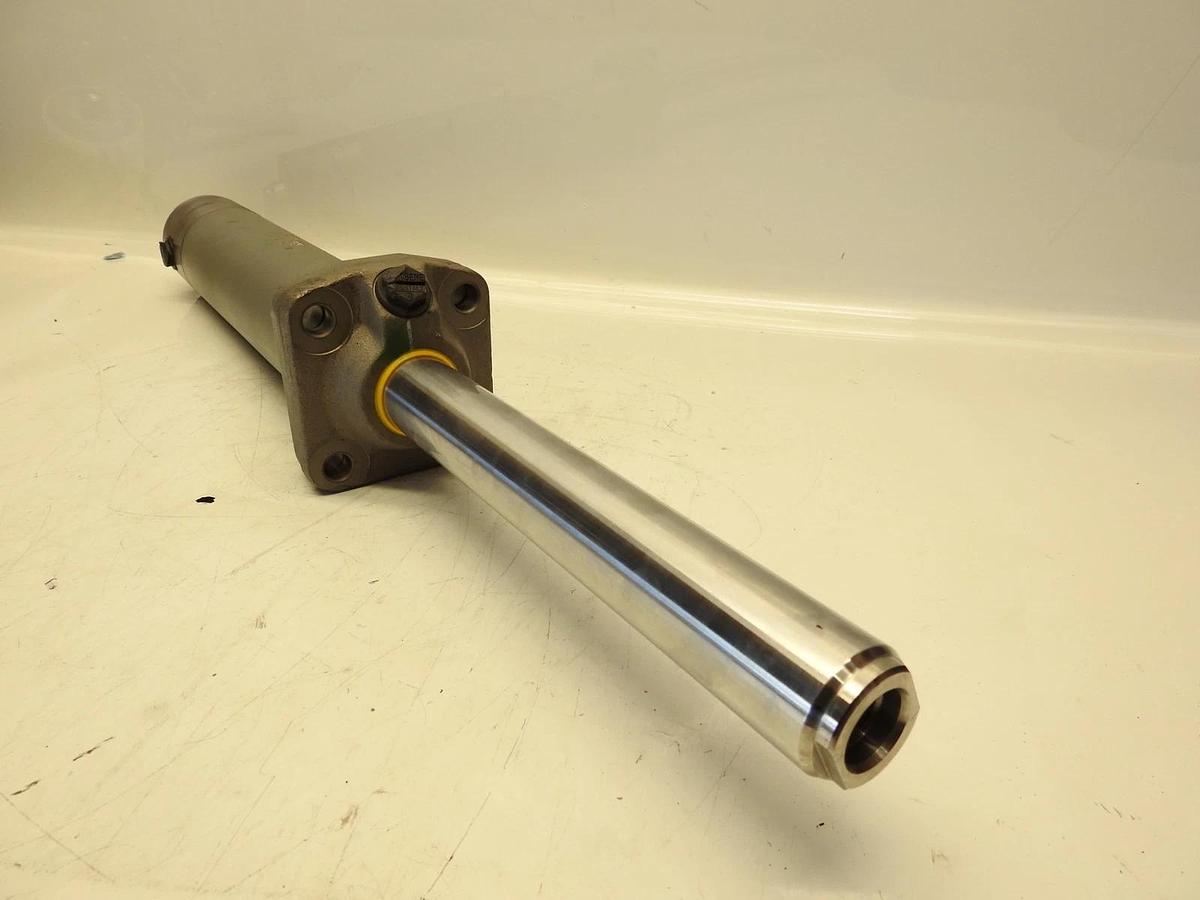 New Carraro 972120110 Hydraulic Cylinder fits John Deere 5200 5520 5400