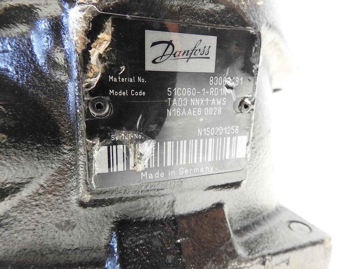 New Oem John Deere 5HG606288 Danfoss 51C060 Hydraulic Motor