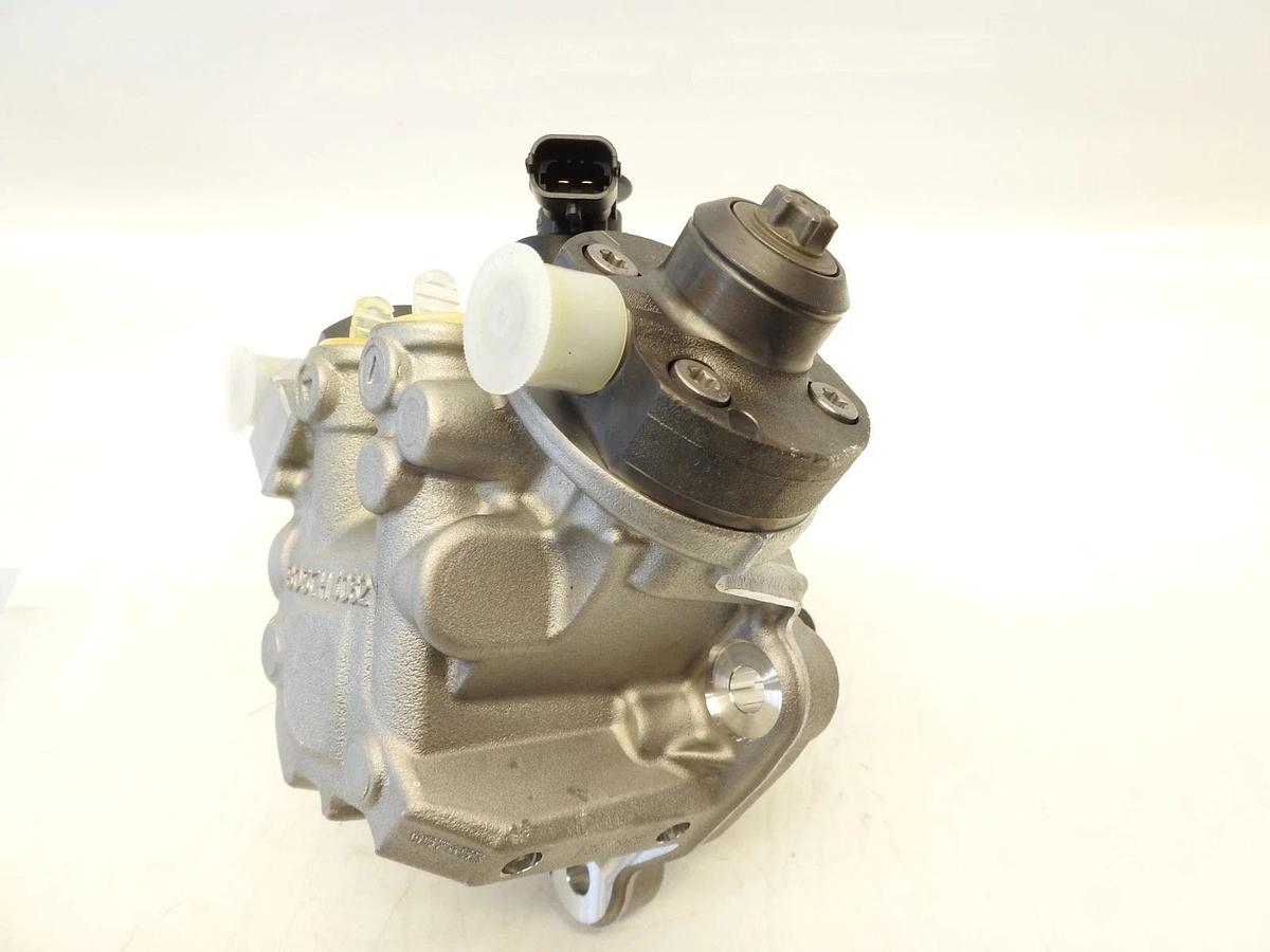 Genuine OEM Bosch Ford FoMoCo 0445010892 Fuel Pump 6.7L for 2011-2019 F250