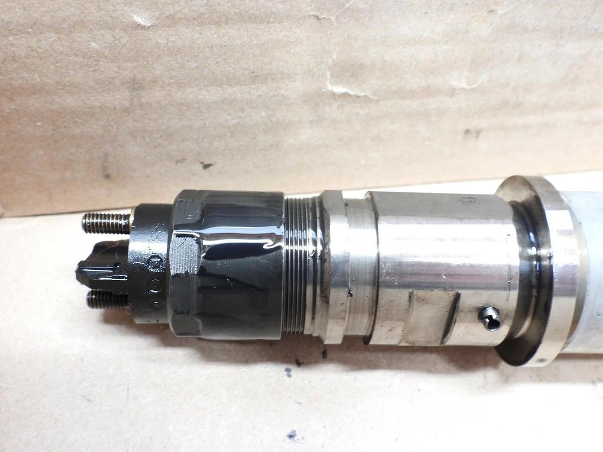Used Used Core Bosch 6.7 Cummins Pick Up 2013-18 Fuel Injector