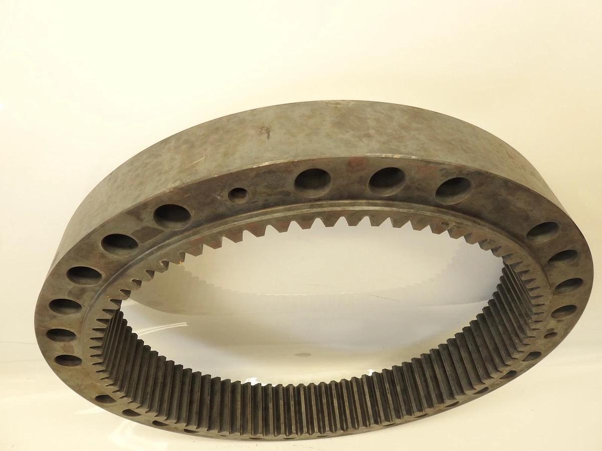 New Oem Cat 279-2568: GEAR-RING 84 Teeth