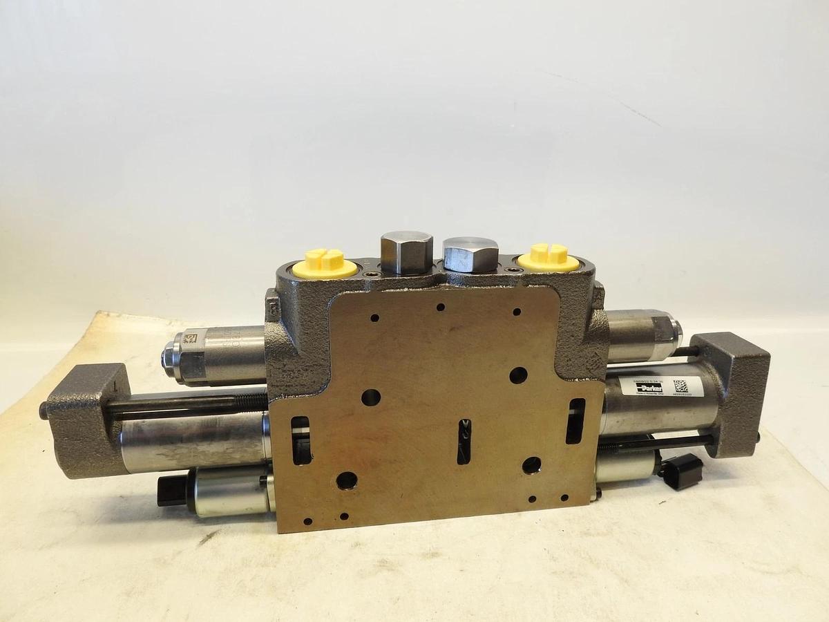 New Oem John Deere AT488584 Hydraulic Valve Parker 4639152133