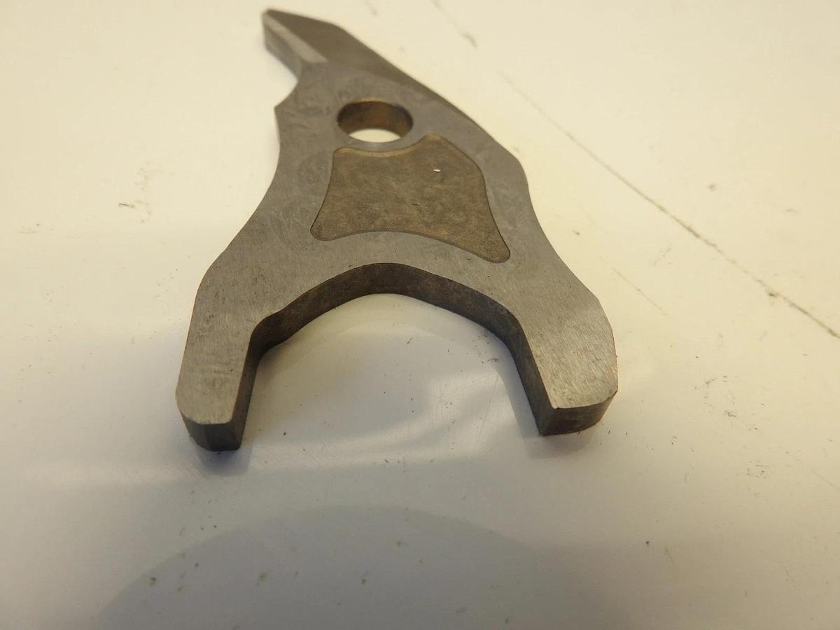 Lot Of 4 Oem Milwaukee Tool 14 Ga Double Cut Center Blade Part # 48-44-0156