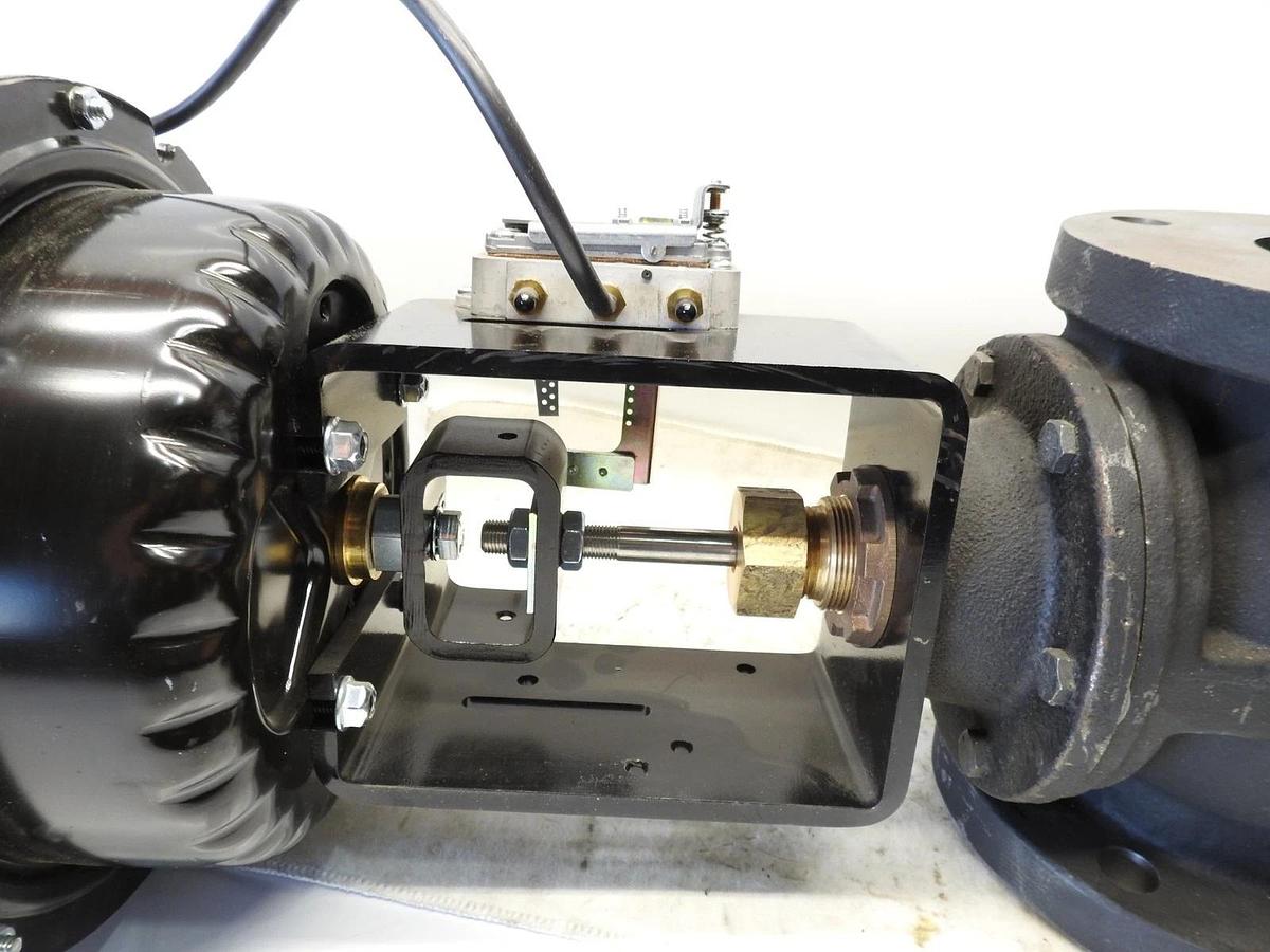 Johnson Controls MP8000 Series Pneumatic Actuator MP865D 3" Flange Valve Actuato