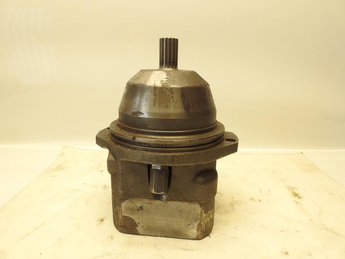 2 Bolt Hole Cat Rexroth 2465743 S400  2423113  Hydraulic Piston Pump