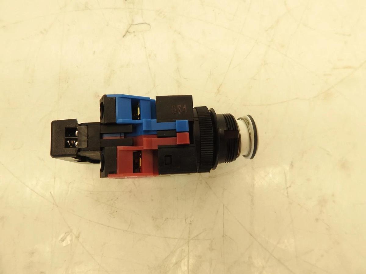 IDEC ALW29911D-G-120V ILLUMINATED PUSH BUTTON, S0010