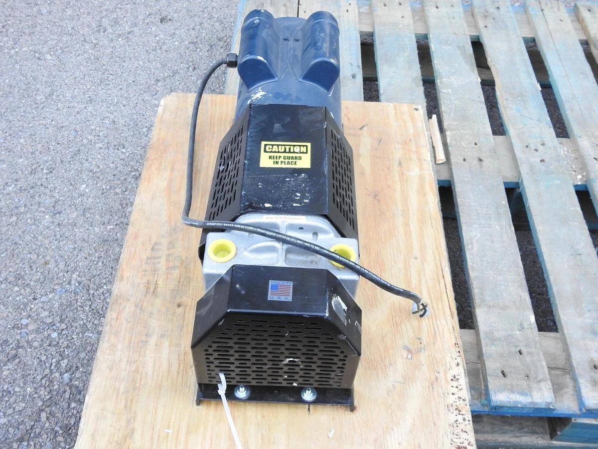 New Genuine Leeson 113266.00 M6K17DB30G Vaccum Pump Motor 60HZ 1740 RPM 115/208-