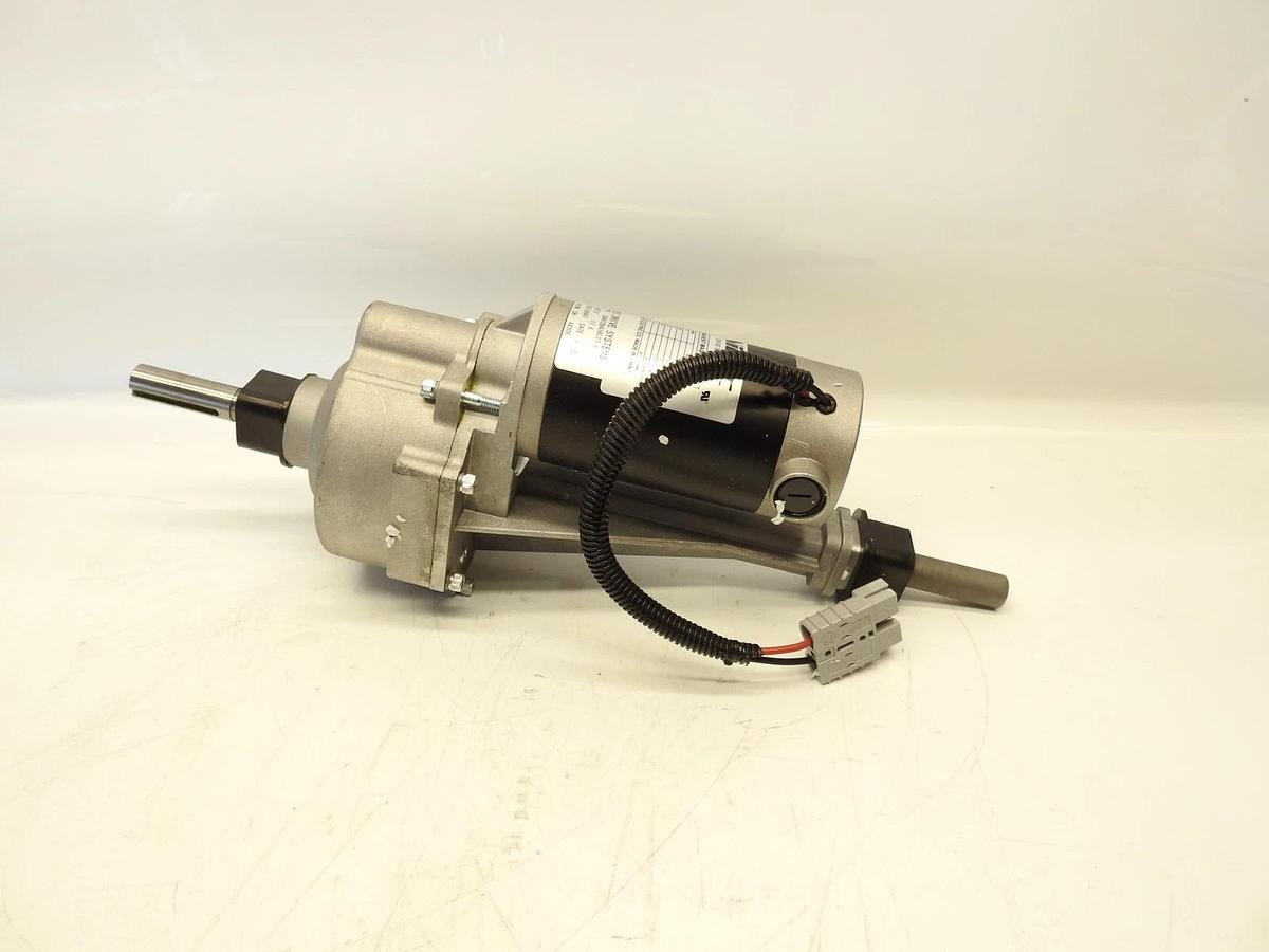 New Nidec Drive Systems SMD005 Transaxle 2435 RPM 36VDC  6 Amps .22HP  244126438