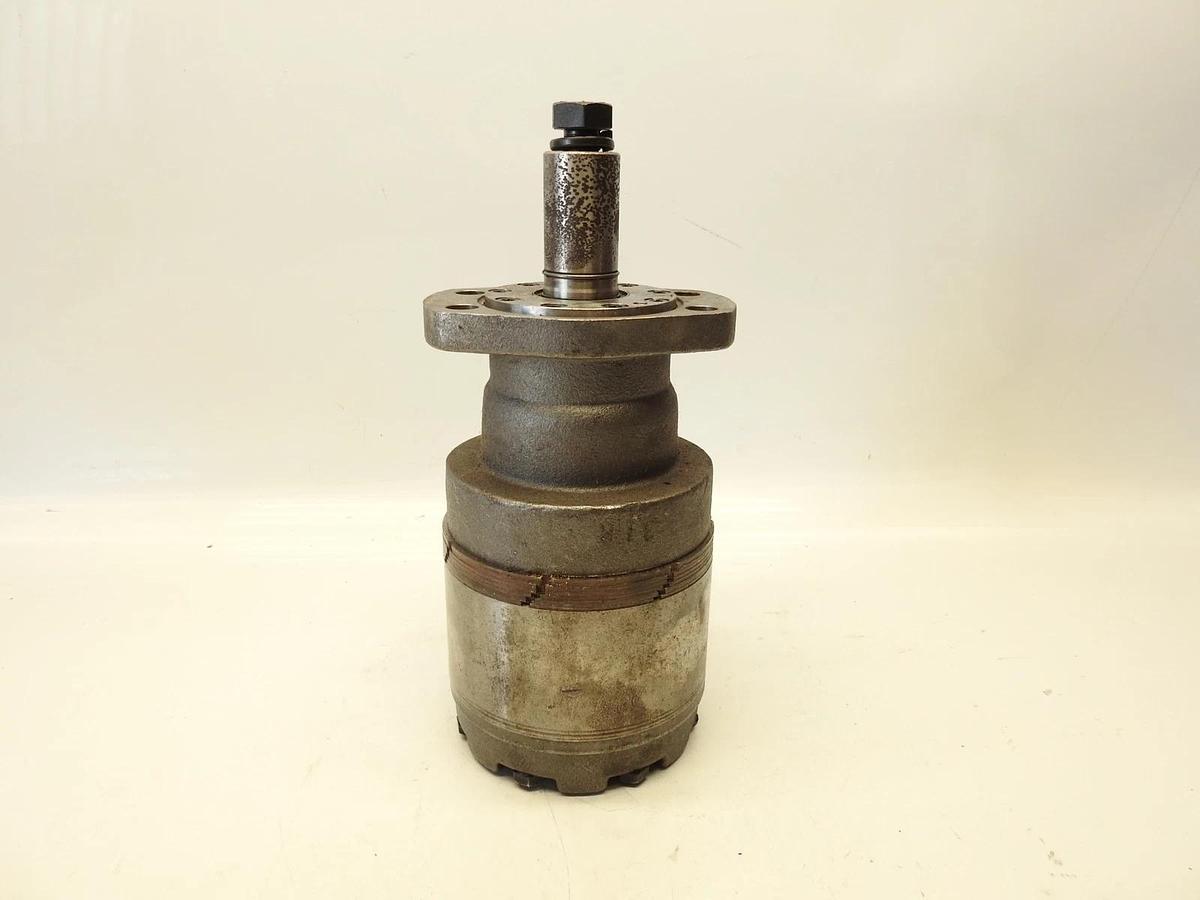 Oem Danfoss Roller Stator Hydraulic Motor 4 Bolt Flange Keyed Shaft