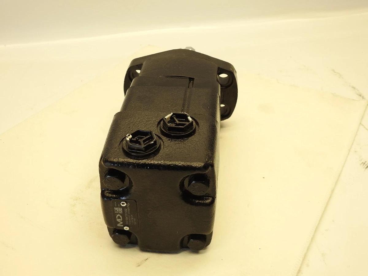 New Genuine MD 155148 Hydraulic Motor Danfoss 11203238