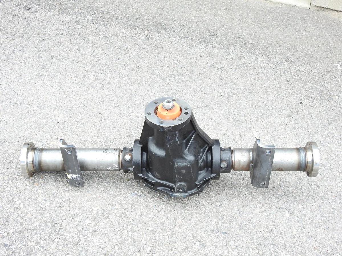 New Genuine Dana Clark 044CC100-4X Rear Differential Drive Axle Assembly