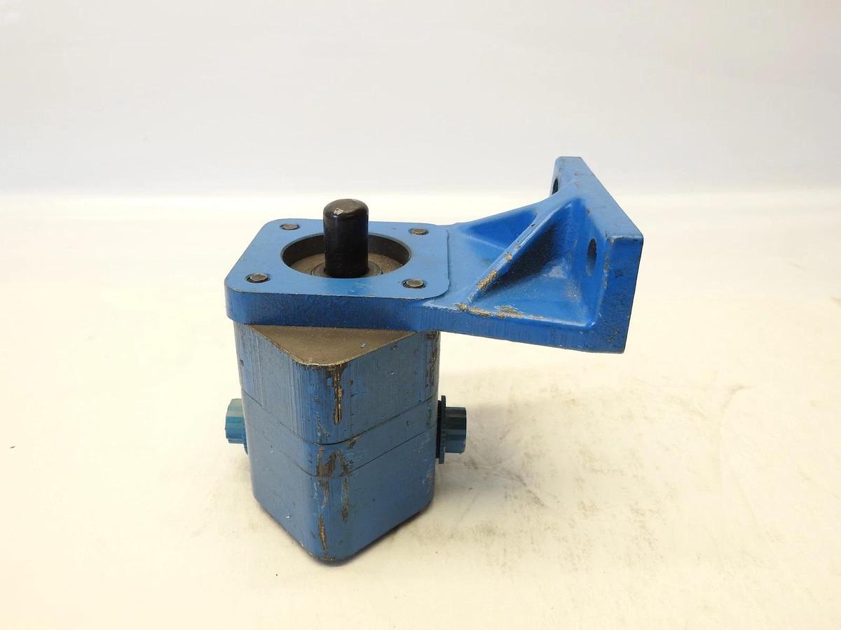 New Genuine Viking Pump 111895 Gear Pump