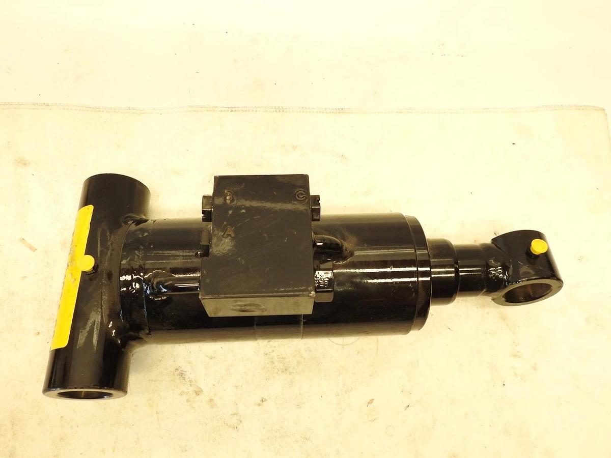 New Hydraulic Cylinder 2163532  B12324A  412-00153-00E  720-04334-00