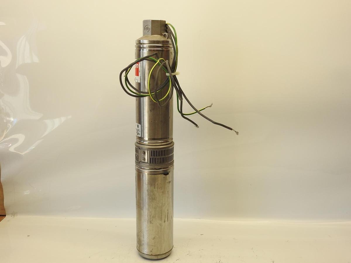 DAYTON 1LZR4 1/2 HP 2 Submersible Deep Well Pump 10GPM, 115V