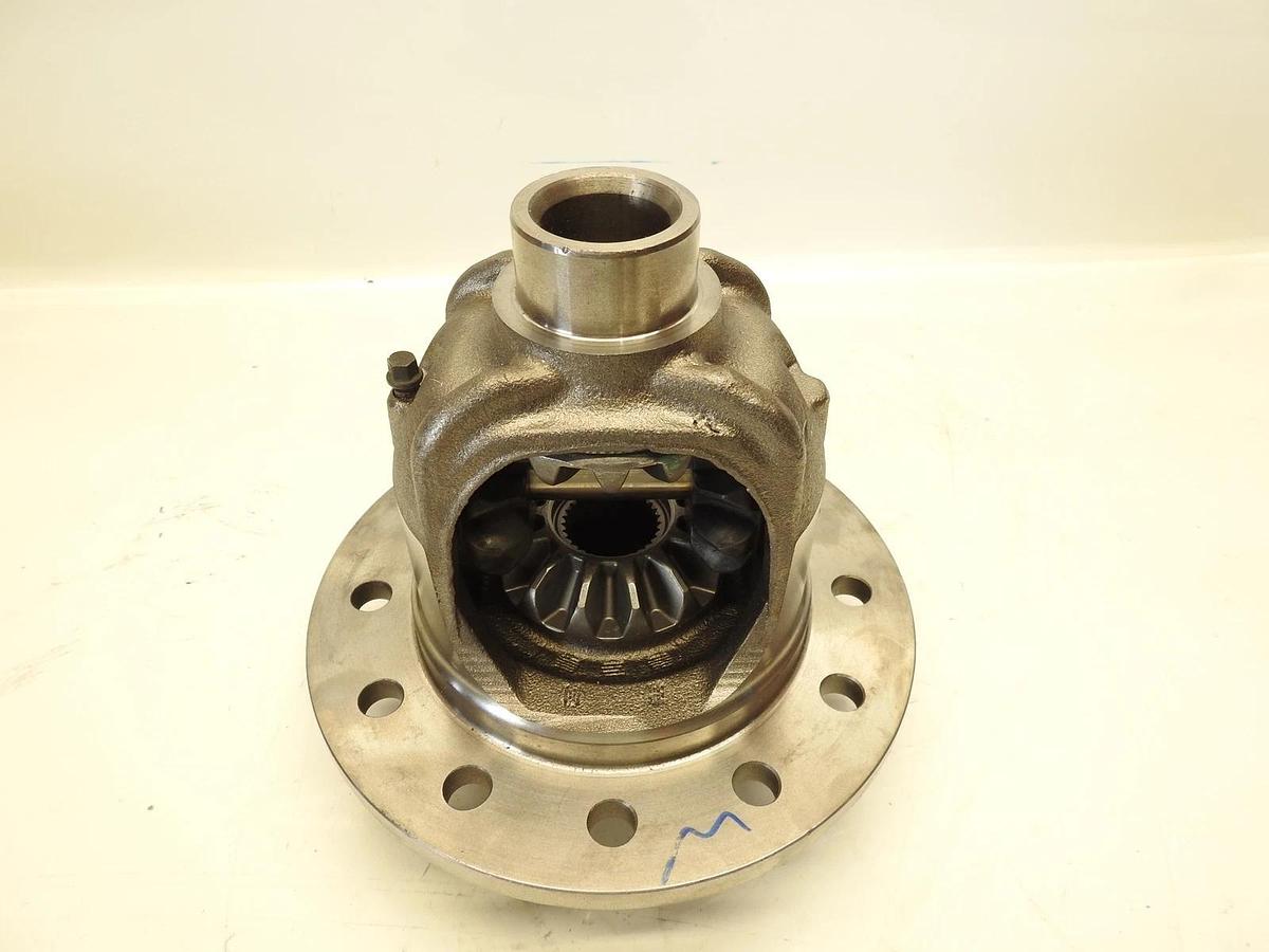 New Oem Mopar 68266875AA Rear Differential Carrier 2013-2021 Ram 1500
