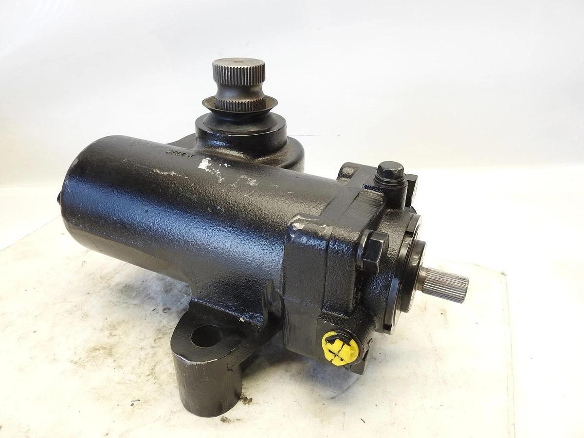 New Genuine GYS Power Steering Gear Box  211124  211123