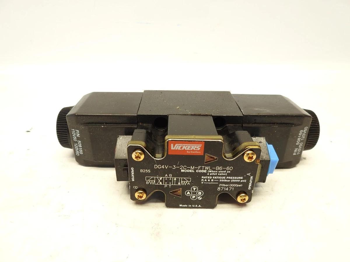 Vickers DG4V-3-2C-M-FTWL-B6-60 Directional Control Valve Eaton 871471 Solenoid
