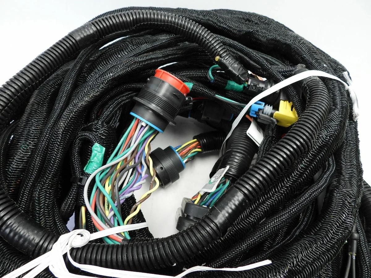NEW John deere Wiring harness at470631