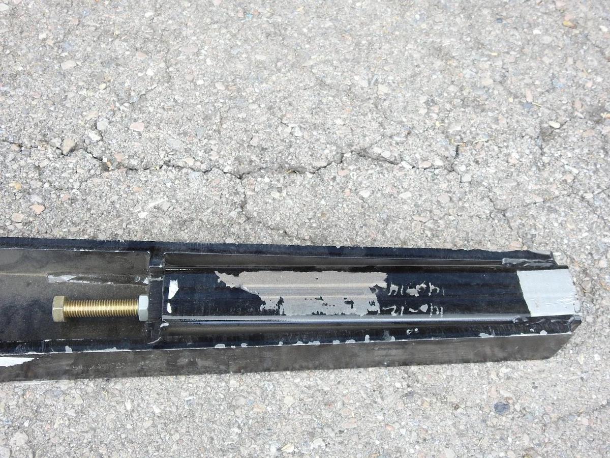 OEM Ditch Witch 36" 68P 35K Black Spring Standard Boom 140-1268