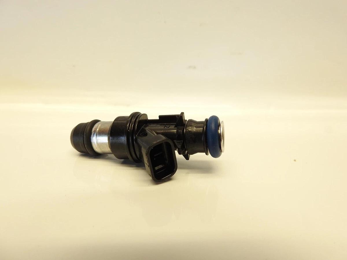 Standard Motor Products FJ315 Fuel Injector 99-07 GM Chevy GMC Truck 4.8L 5.3L 6
