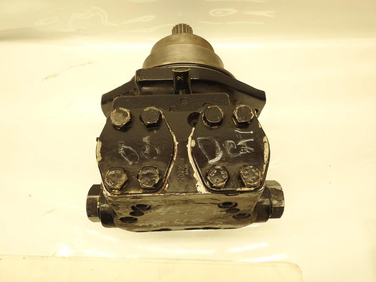 Oem John Deere PG200361 Reman Hydraulic Axial Piston Motor R986120558
