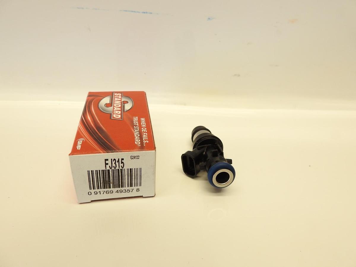 Standard Motor Products FJ315 Fuel Injector 99-07 GM Chevy GMC Truck 4.8L 5.3L 6