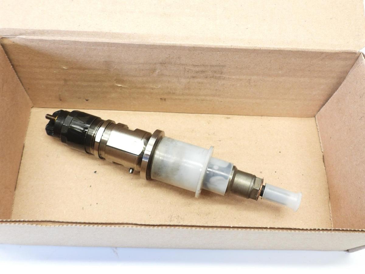 Used Used Core Bosch 6.7 Cummins Pick Up 2013-18 Fuel Injector