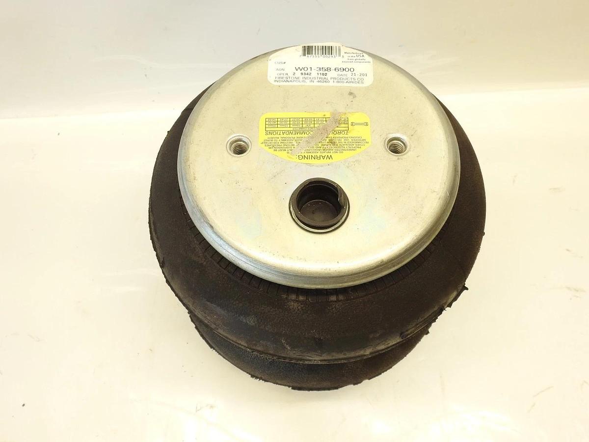 New Genuine New Firestone W01-358-6900 Double Convoluted Air Spring 3/4" NPT