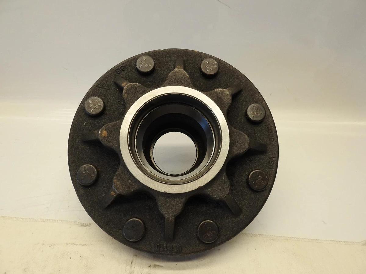 Oem NEW HOLLAND AGRICULTURE - 80-Bolt Guide Wheel Hub Assembly - 87407202