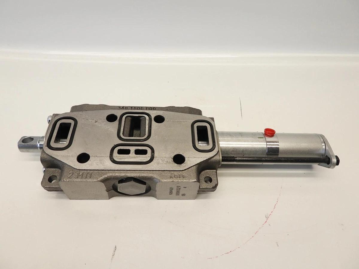 New Genuine Parker VA35-DV8-WK/Sect-PNEU-10 3489102562 Hydraulic Valve