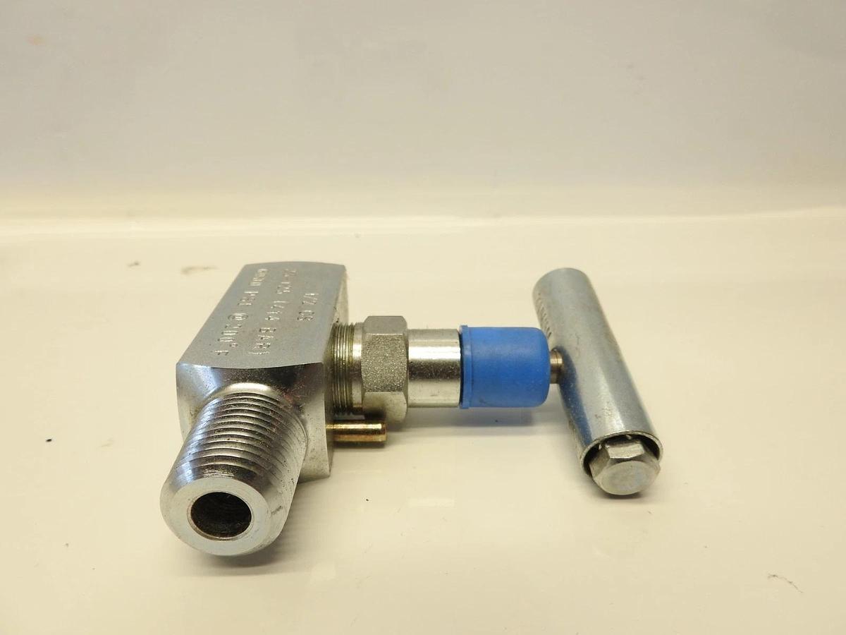 4PK KF Industries 1/2” Mnpt X 1/2” Fnpt 6,000# O-ring Carbon Steel Needle Valve