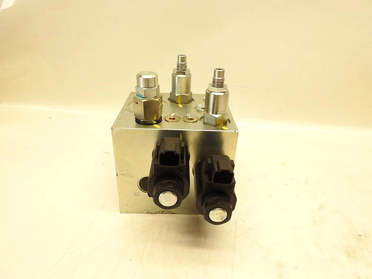 New Oem Jacobsen 4302031 Hydraulic Transmission Valve Comatrol 11144187 (121515)