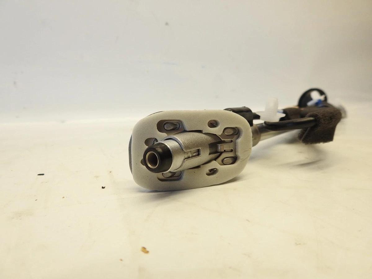 Genuine OEM Toyota 86300-04070 Manual Radio Antenna Base Assy 2005-2015 Tacoma