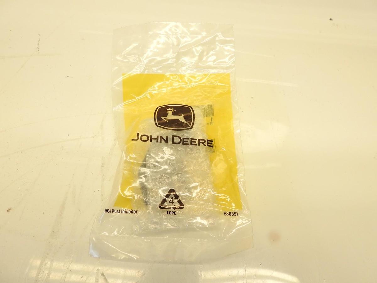 New Oem John Deere Bracket - LVU801812