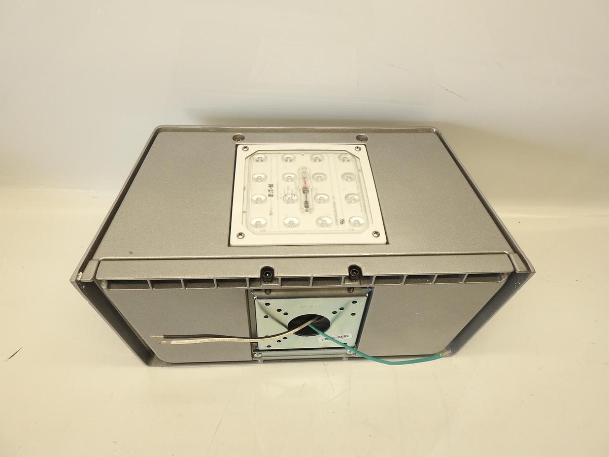 Eaton Target-IST-AF 12869616  25W LED 120-277 T4W 450mA DARK PLATINUM  49465105