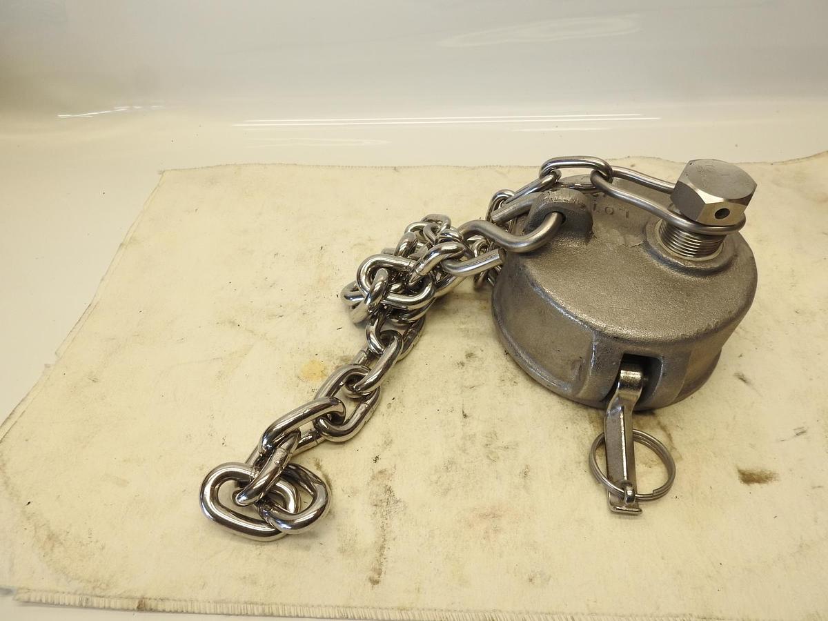 PT Coupling Coupler Cap with Chain HBS30 T01816PH 56211046