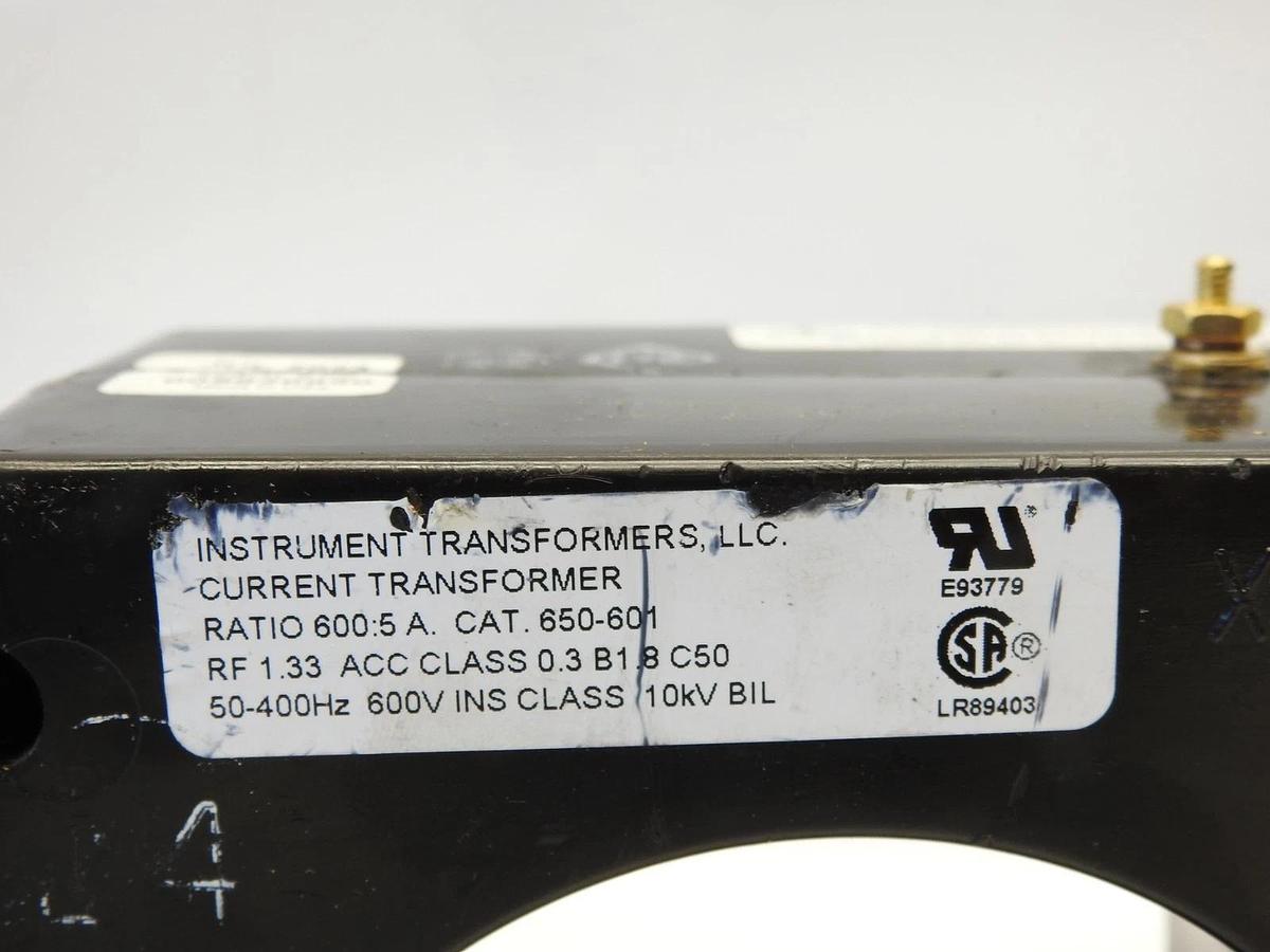 New Lot Of 2 Instrument Transformers 650-601 Ratio 600:5 A