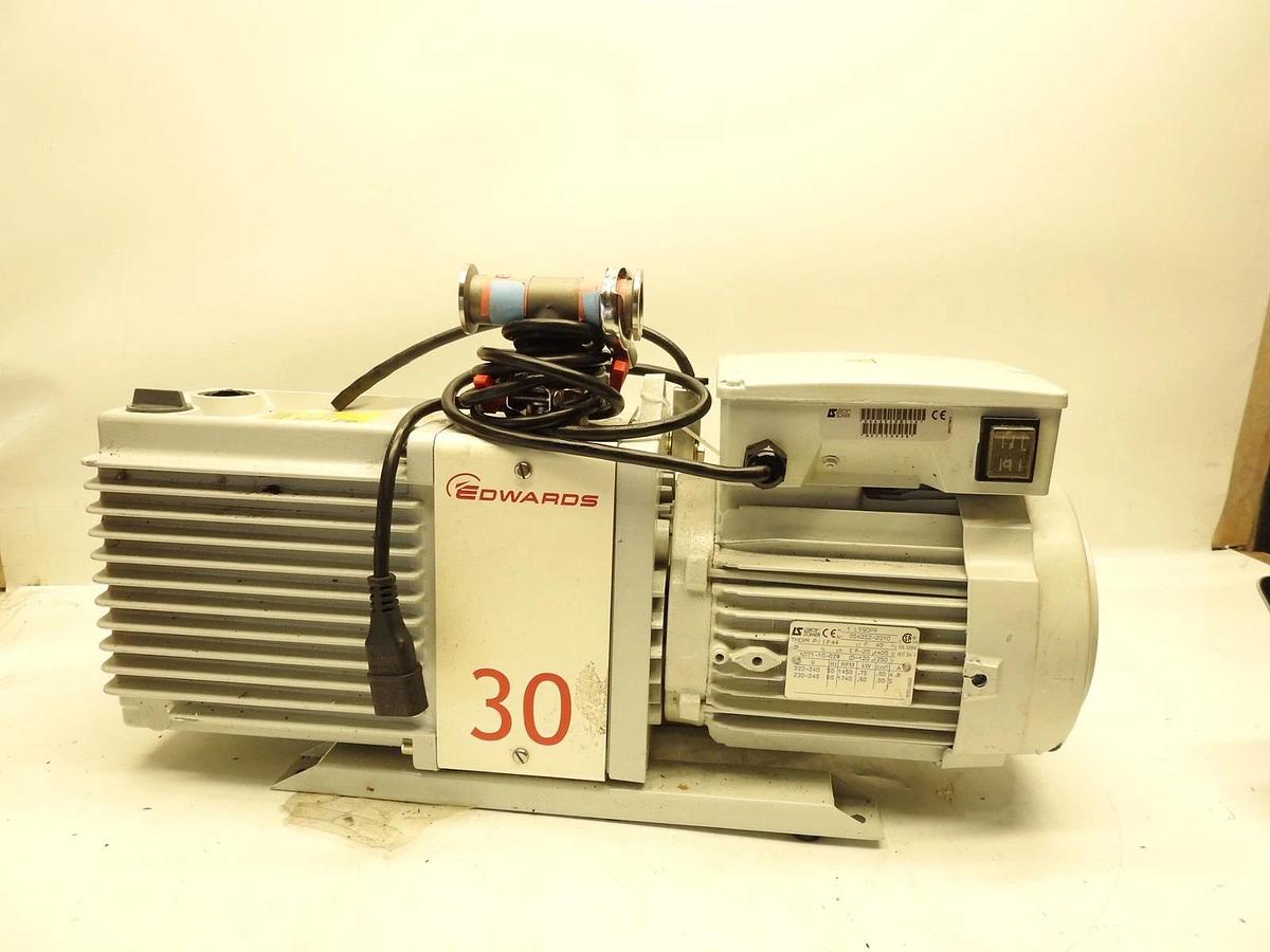 AS IS Edwards E2M30 Dual Stage Rotary Vane Vacuum Pump P/N A374-15-903