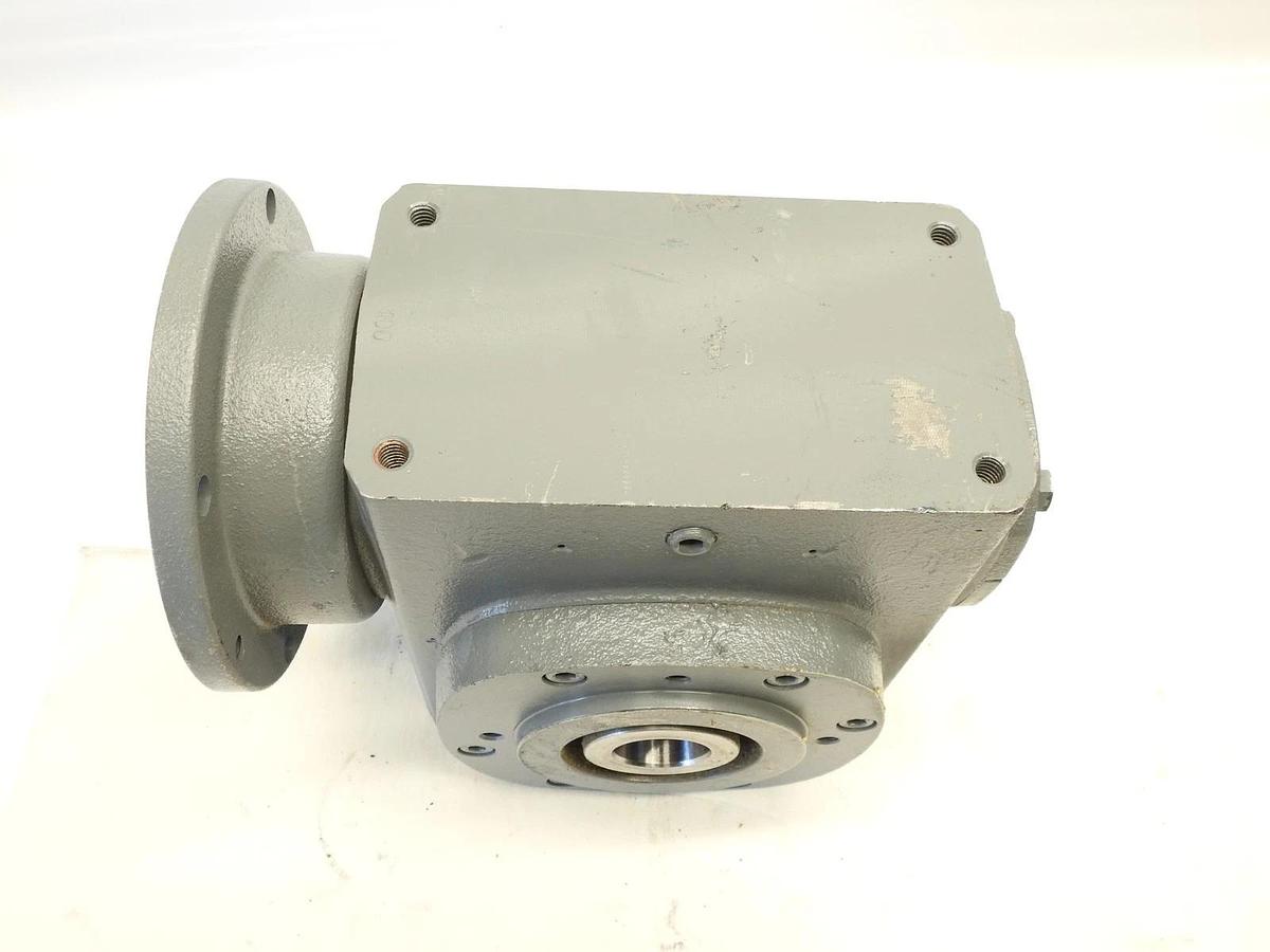 New Oem Cleveland Gear M2614BSH100C004 Type ICHSHO Speed Reducer Gear Box Ratio