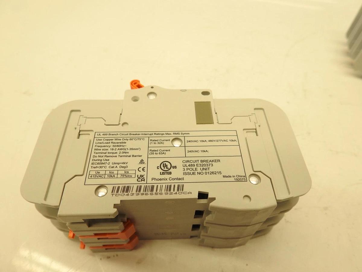 Lot Of 2 Phoenix Contact 2907678 Circuit Breaker, 3P, 4A, 277/480Y