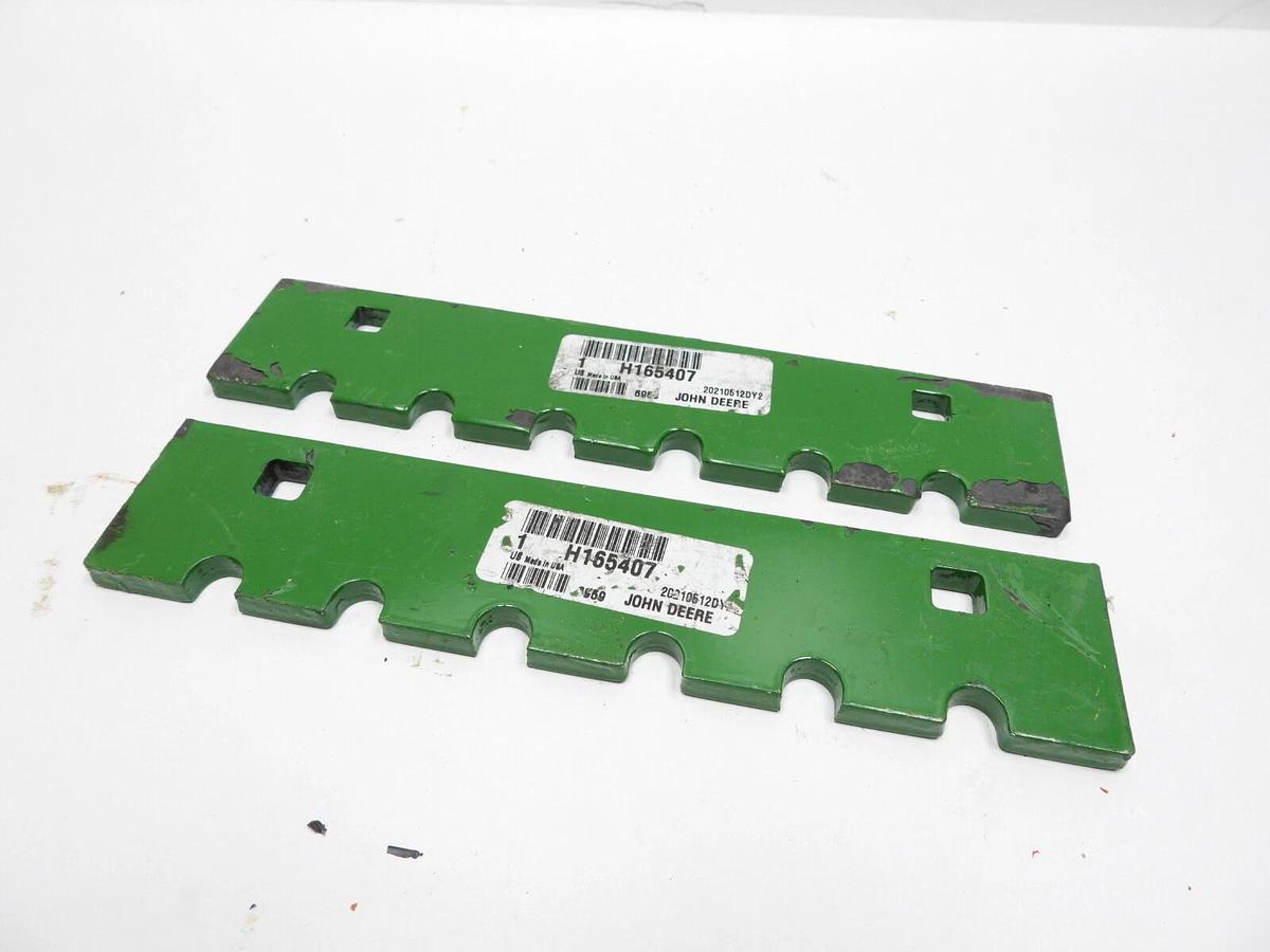 Lot Of 2 New Oem John Deere Wear Plate, Front Beater H165407