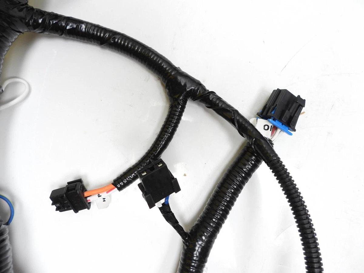 NEW OEM 098084203 HARNESS INSTRUMENT PANEL FREIGHTLINER W0E65115-S57