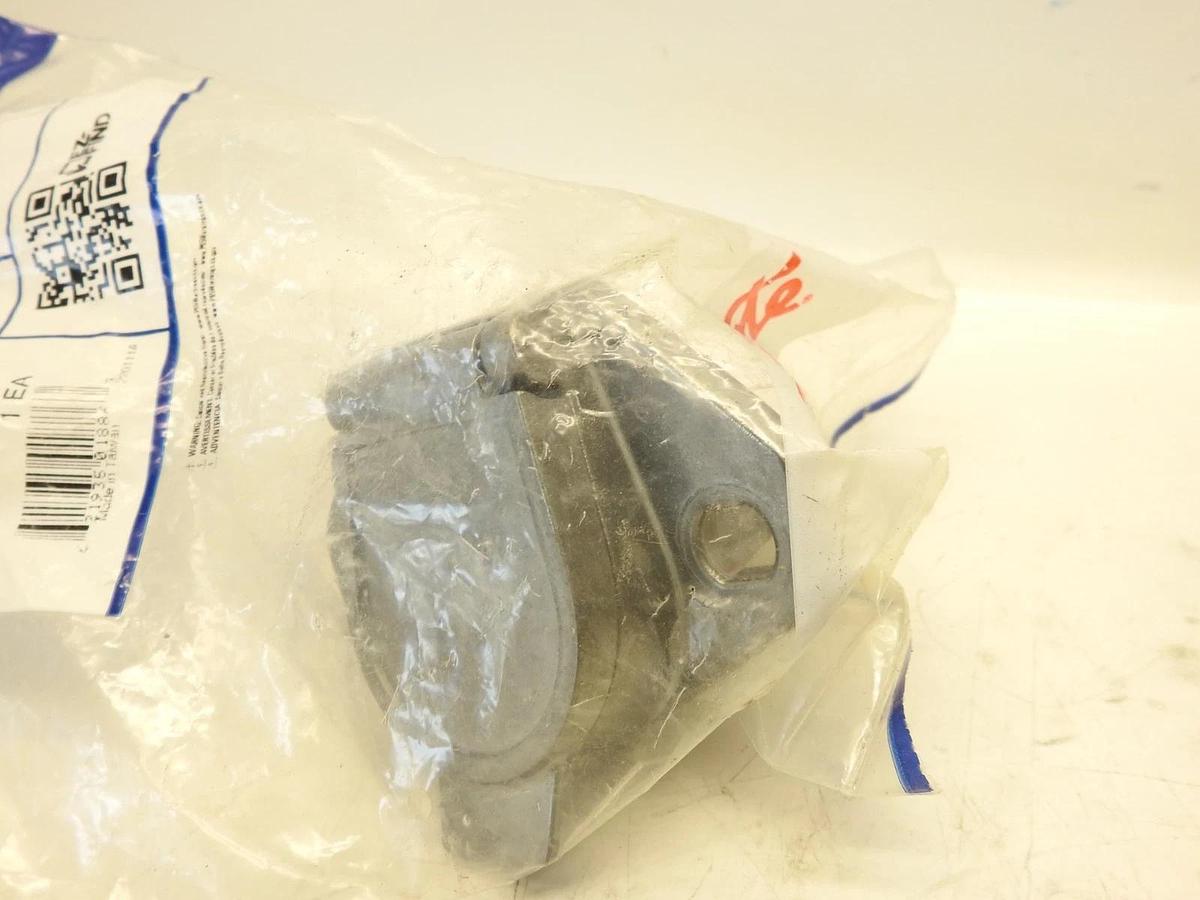 Lot Of 2 New GROTE 82-0851 Socket 1 Pole Die Cast