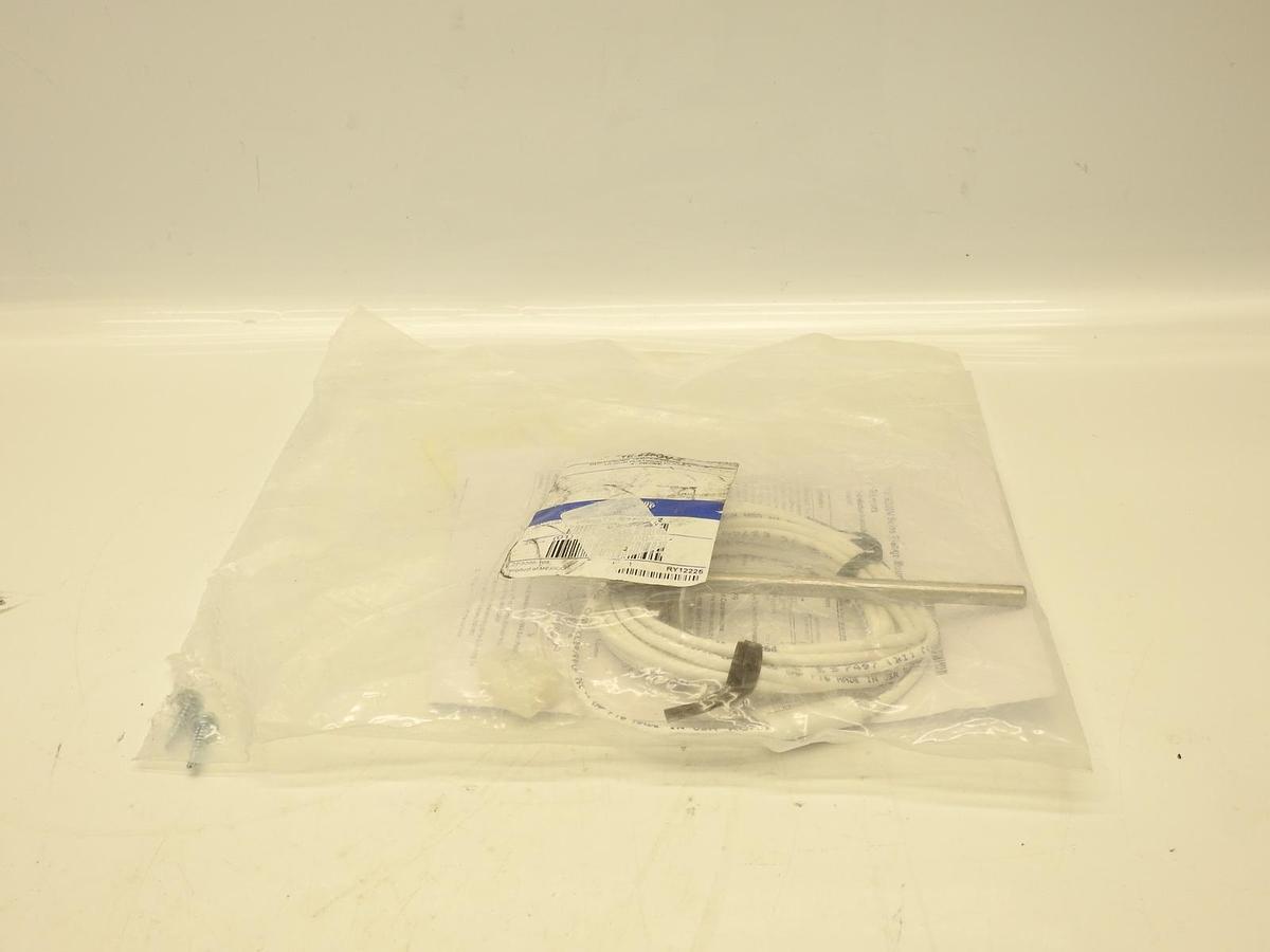 Johnson Controls 4" Flange Mount Temperature Sensor TE-635GV-2