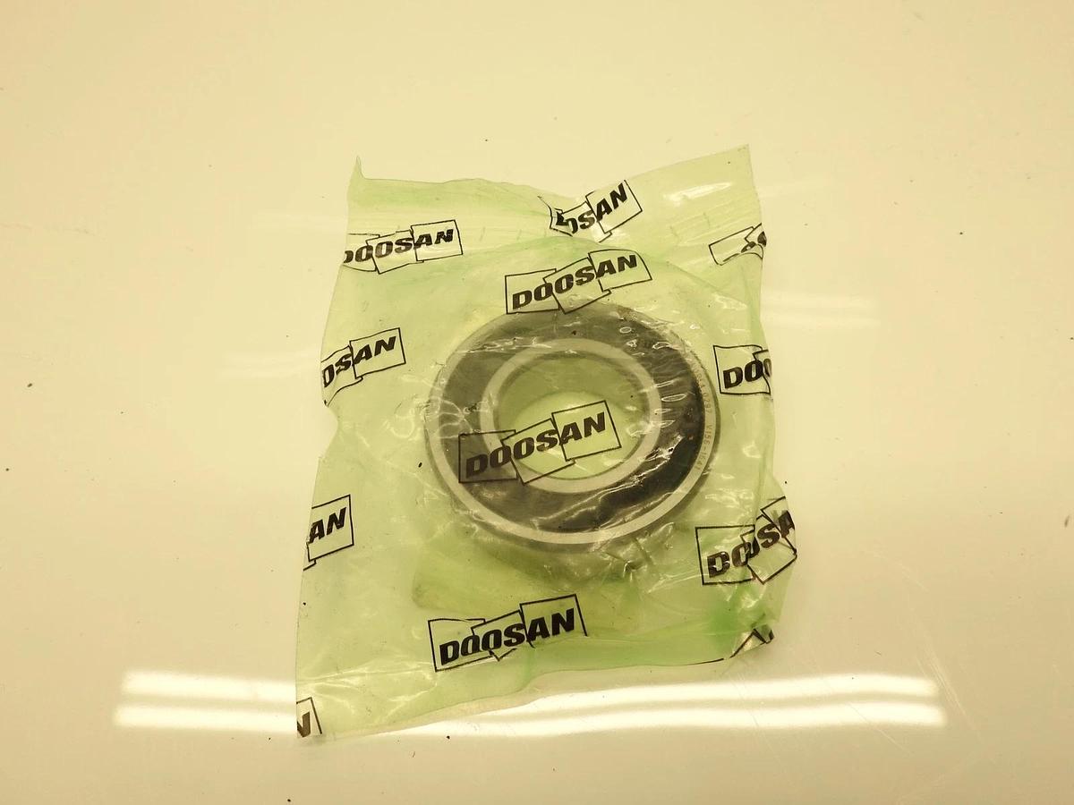 Lot Of 4 Genuine Oem Doosan S6003260 Deep Groove Bearing NEW
