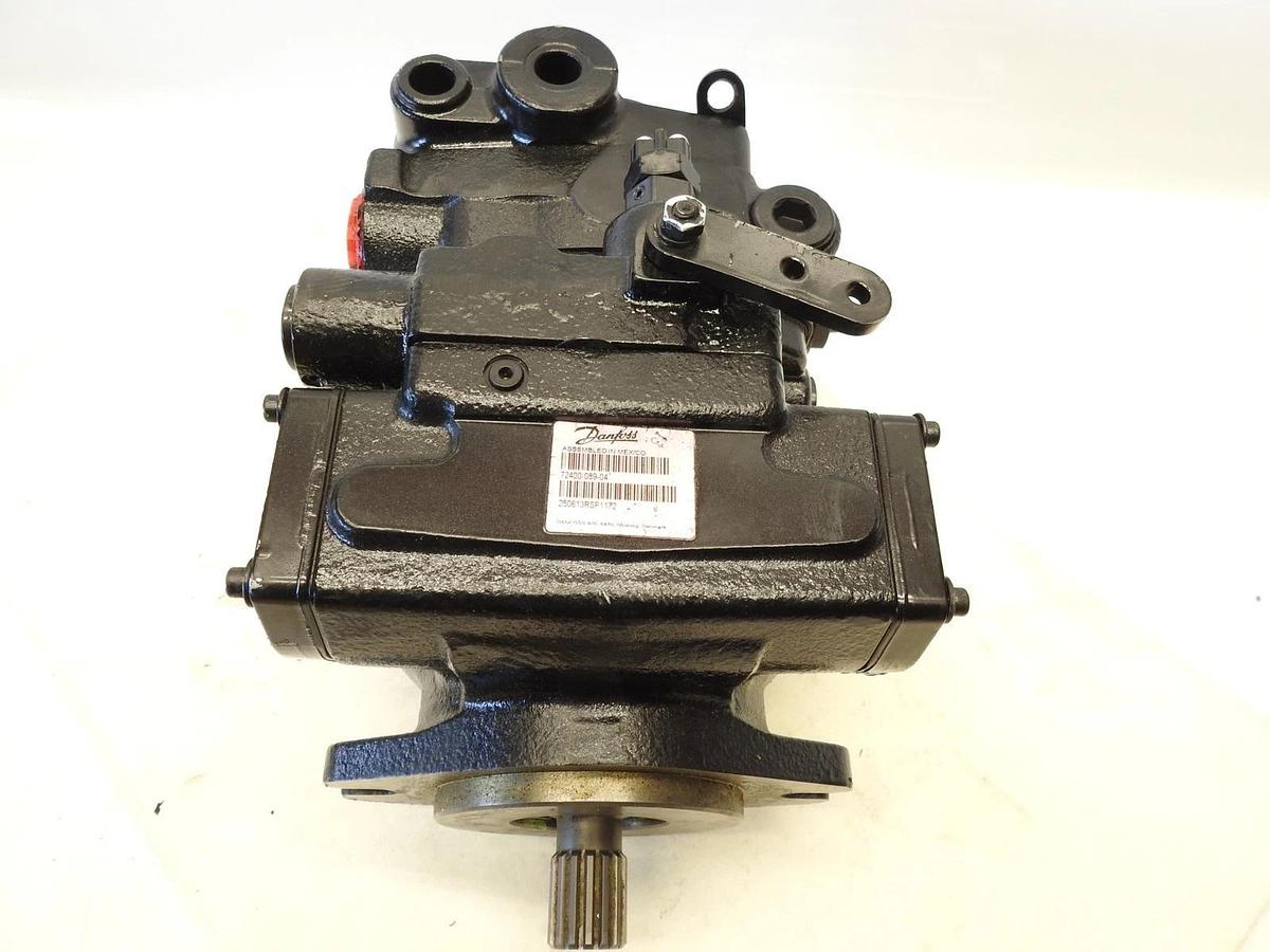 New Oem DANFOSS / EATON-2.48 CID Servo Controlled Hydraulic Piston Pump
