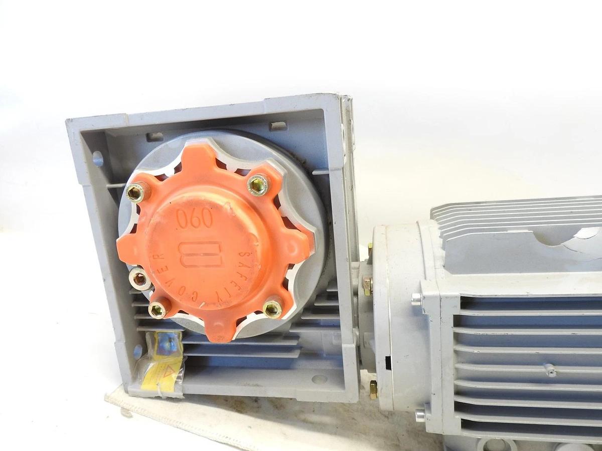 New XIN Chaun 3~ Gear Motor YE3 100L1-4 6206-2Z/C3  EFF 86.7