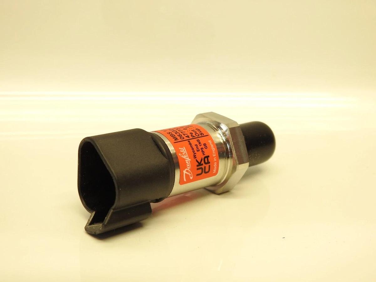 New Genuine Oem Case New Holland 47773391 Pressure Sensor